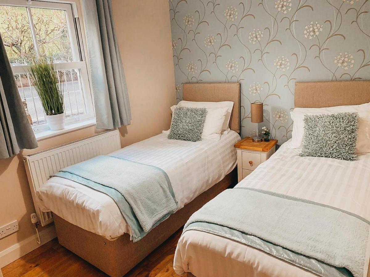 Semi Detached Cottage Snowdonia With Hot Tub Tal-y-Cafn Εξωτερικό φωτογραφία